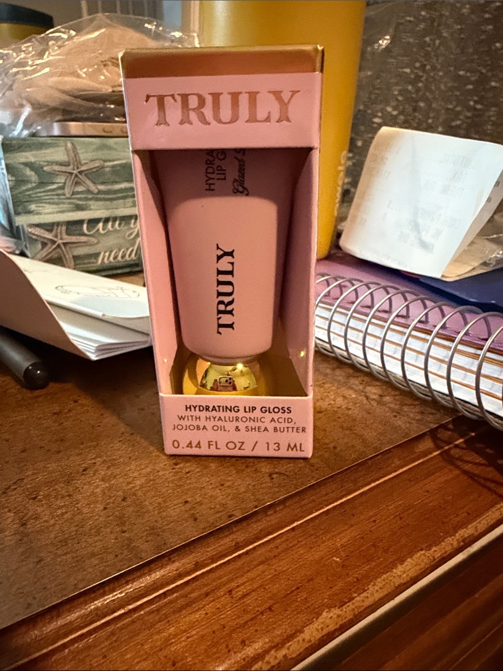 Truly Hydrating Lip Gloss - Glazed Donut